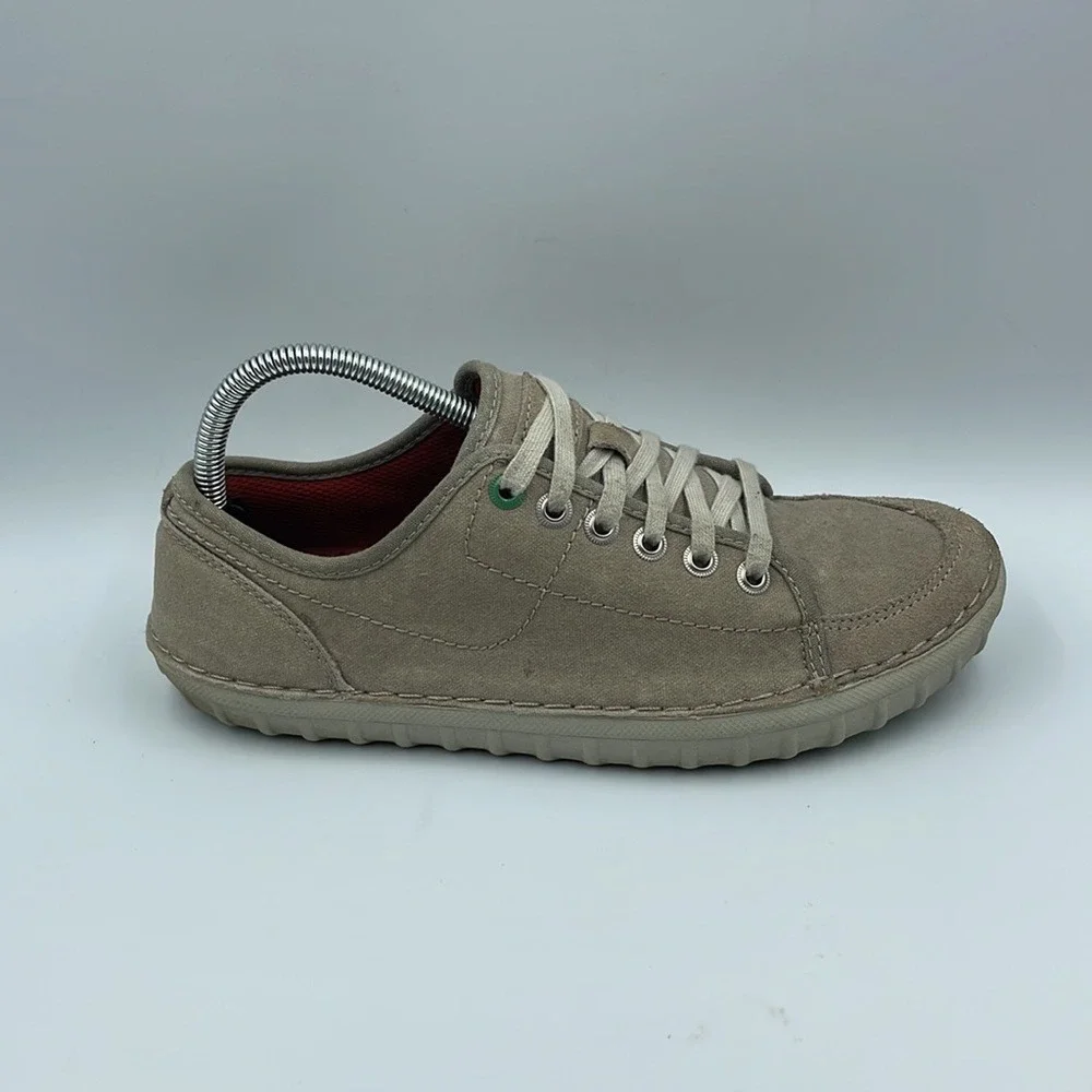 Clarks Gray Suede Lace Up Sneakers 26106378‎ Men's Sz 7.5